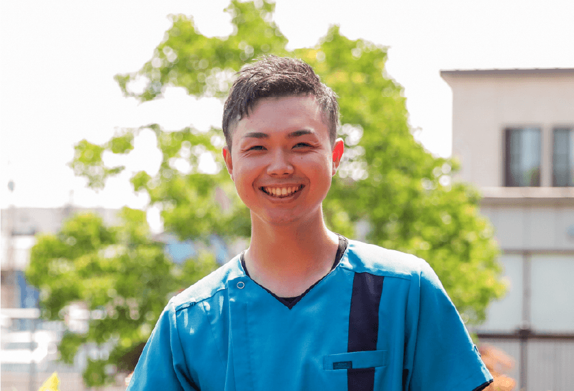 先輩の1日と働きがい